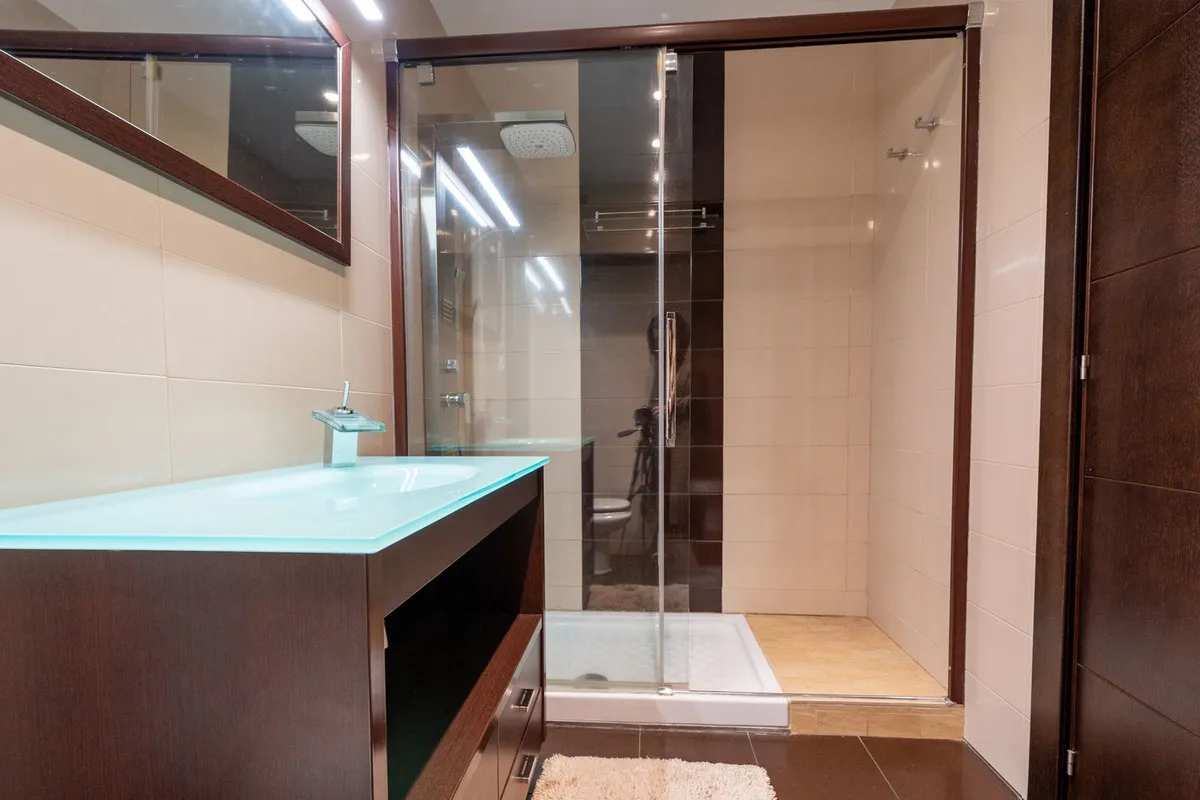 6f5028fc-8661-465d-8810-f386f0ca79f6