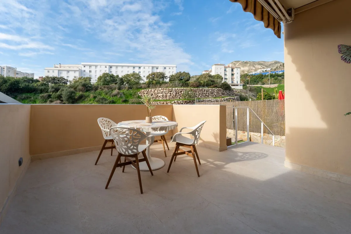 7763f5fb-272d-4705-9d08-7562ad81e39e