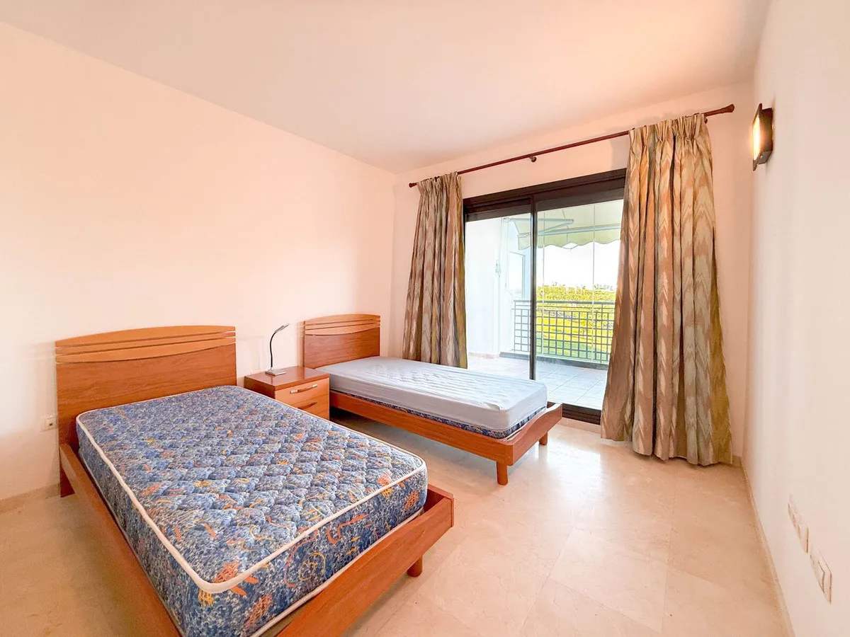 23bf0e93-2233-448a-b773-7bdeff041e63