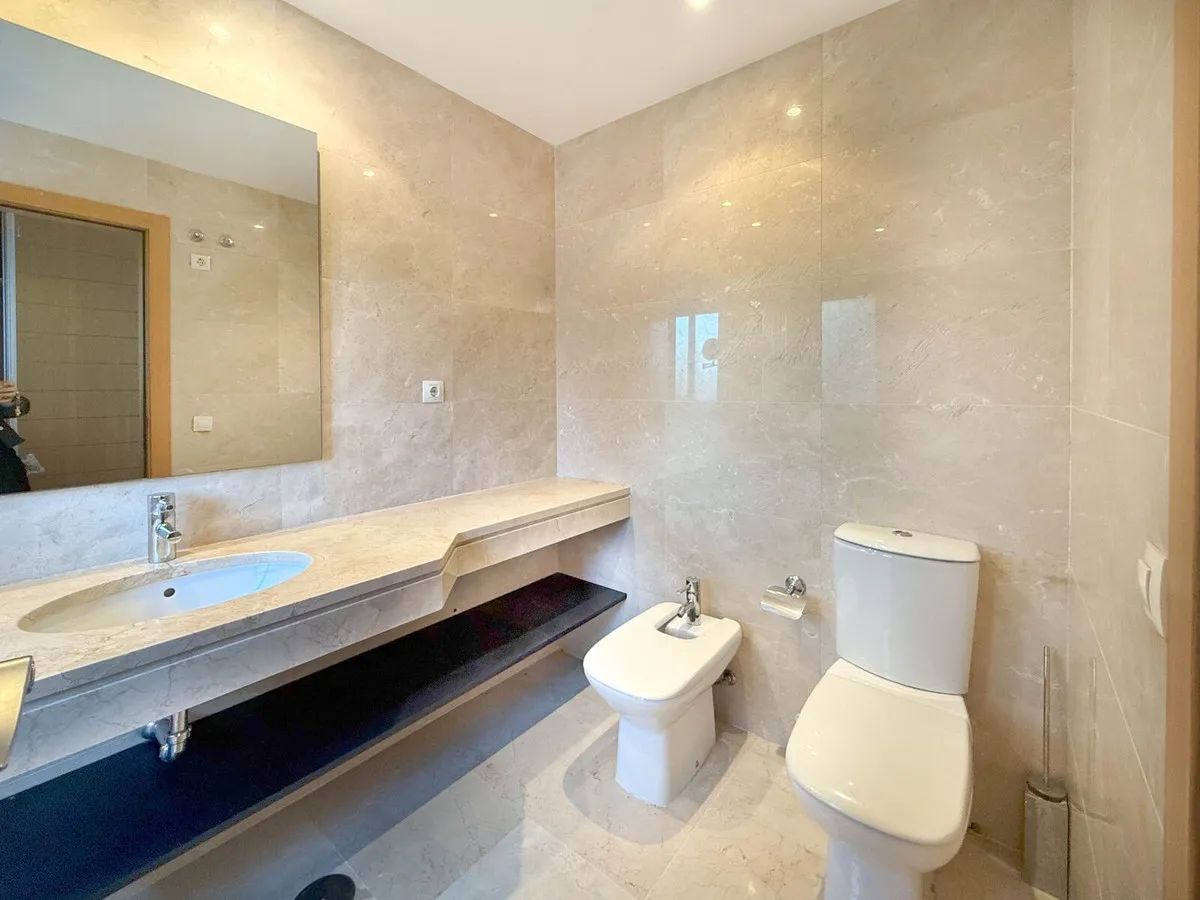 a802b005-355b-4f5d-9b13-f1f84823b47d