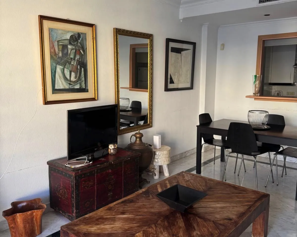 1c630080-d3af-441f-a9d4-e5a21367e0c1