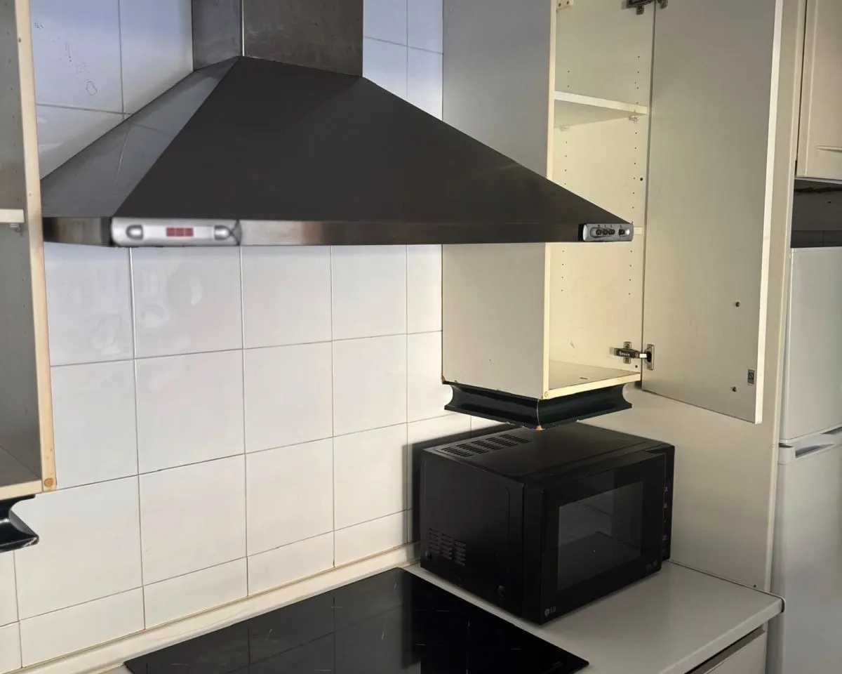 b94d5c71-eab8-408b-bf54-2a5f4de0833a