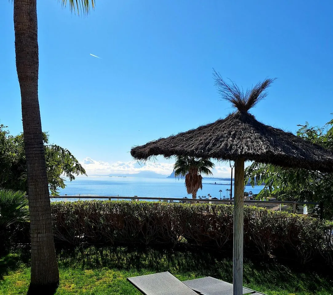 12c9d95d-5e57-4ab5-a86a-3456963440dc