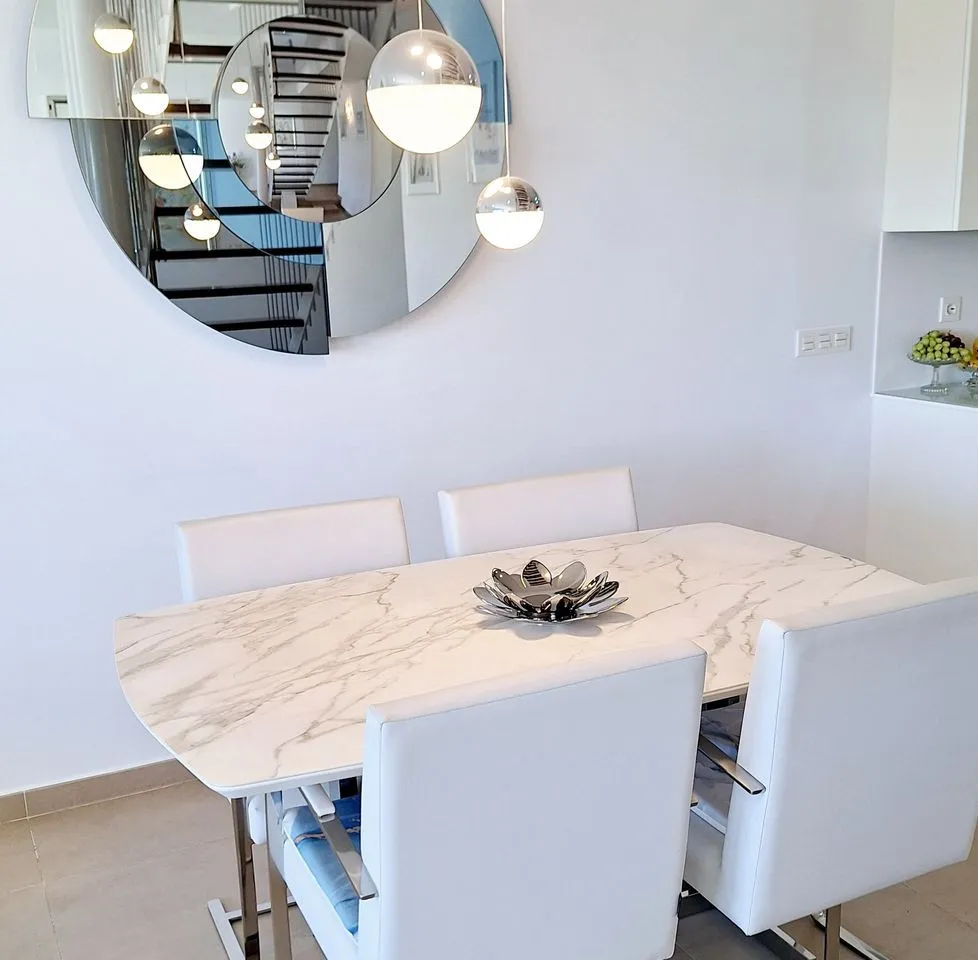 2ce8acbf-03cc-4b43-a808-e6f7eb7f210d