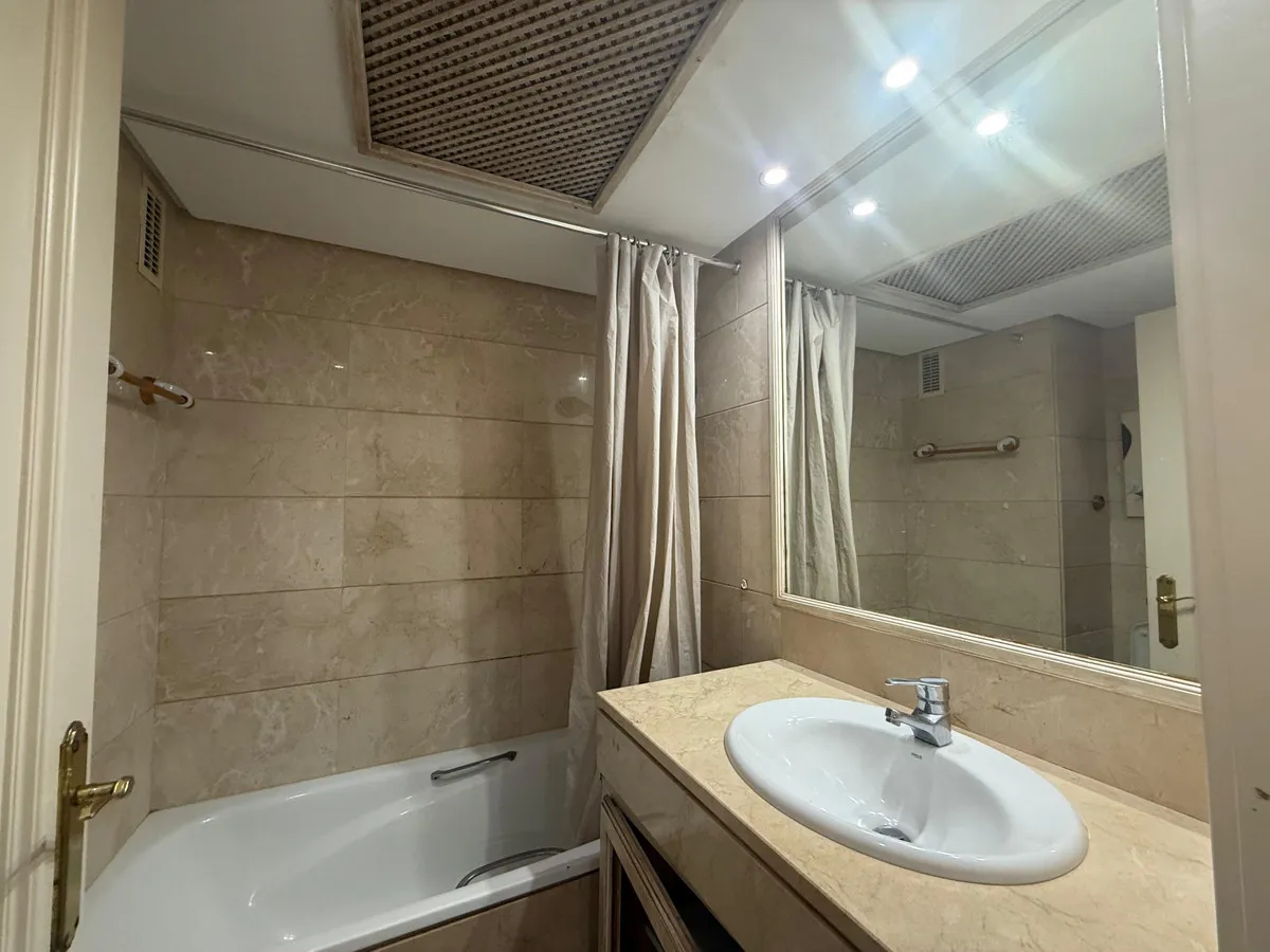 1ed0a45b-8a5e-43fb-b561-a6aa7a36d668