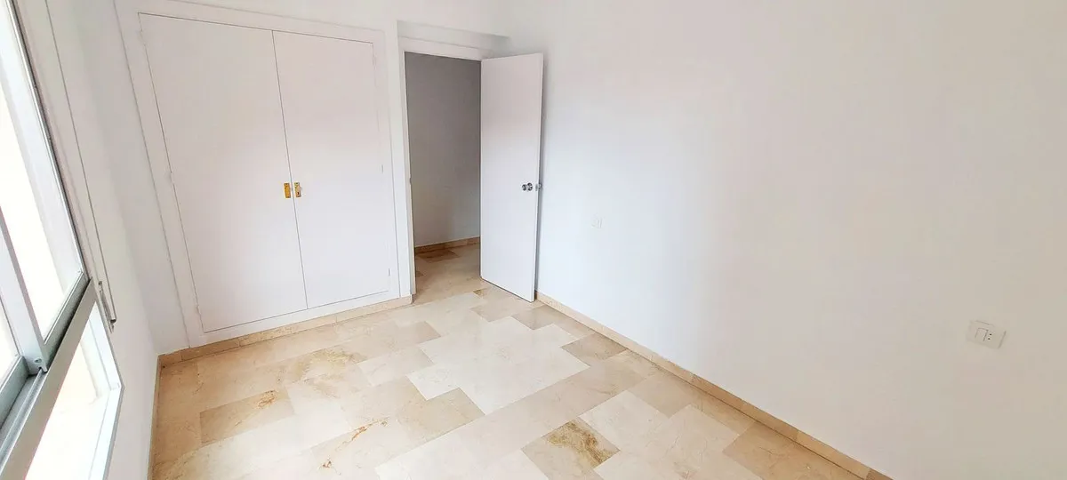 2d5f0a19-ea9c-436f-97d8-78b9f4e8583e