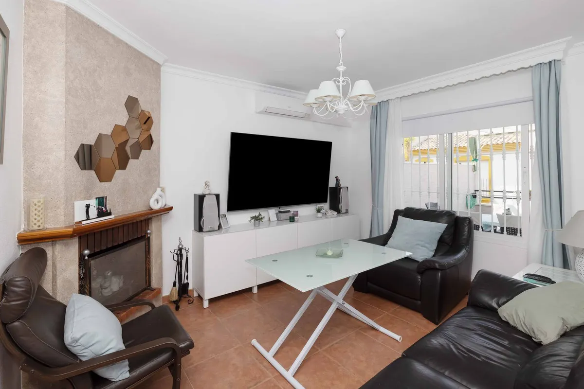 8c980890-a465-4d5b-9f43-4868d812574b