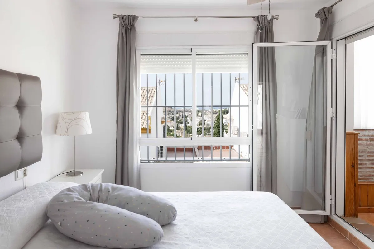 bb473ba9-89ed-4f3b-8b2c-f70f3ef155f8