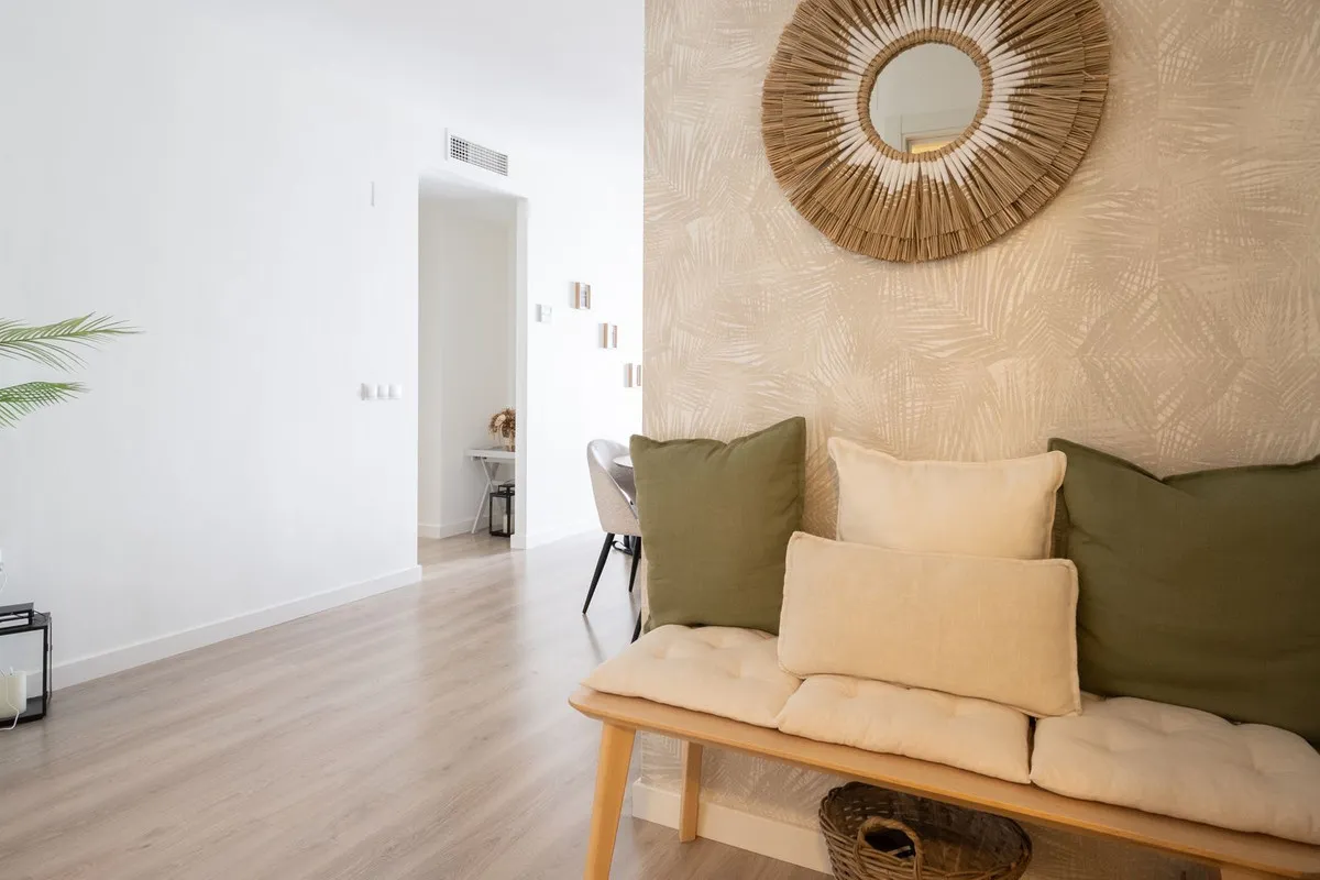 4f0ddad4-c642-43f5-b80c-46fd2693b97a