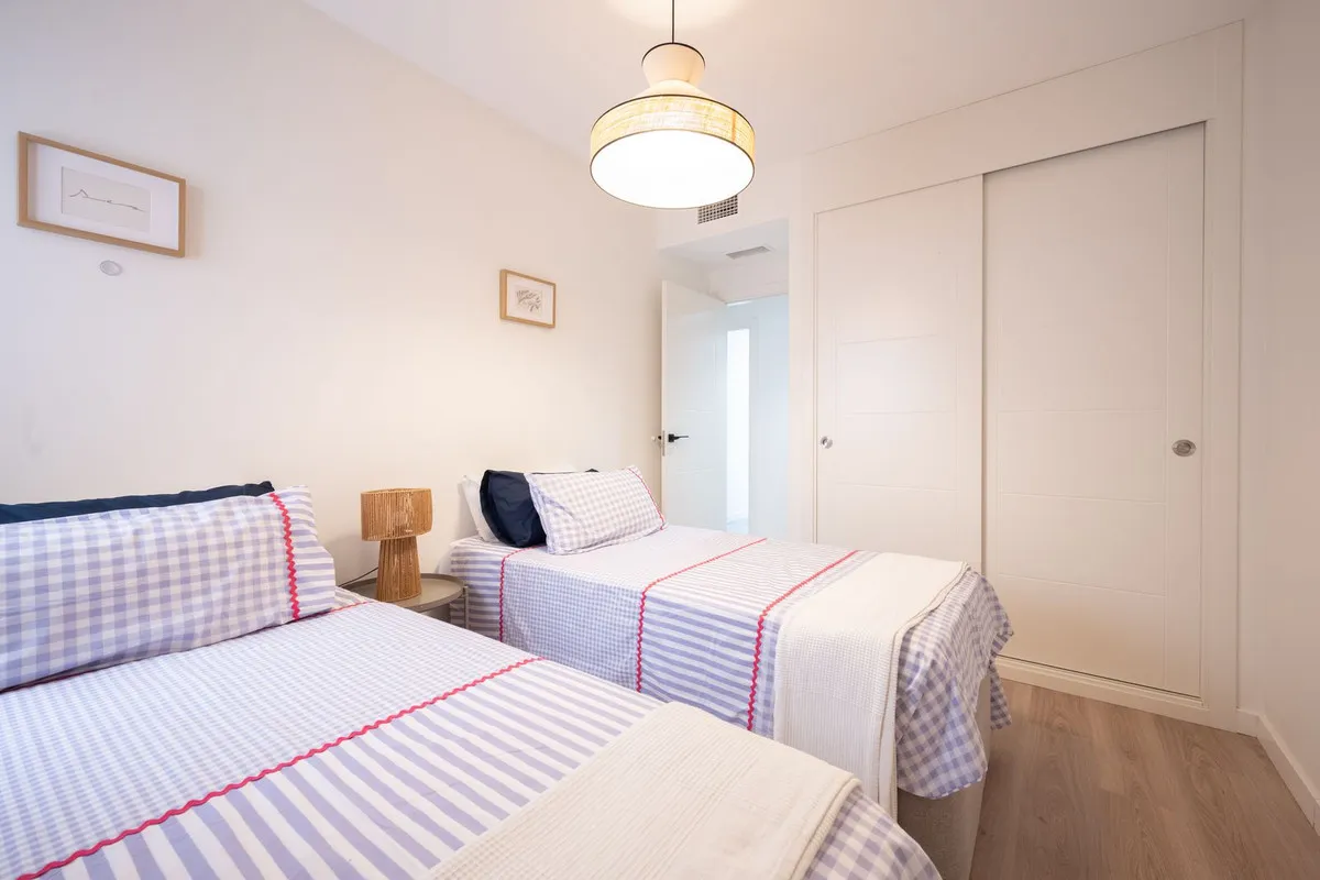 5a4b2b8f-9a9a-4a7f-9d0f-61a4bdeaffeb