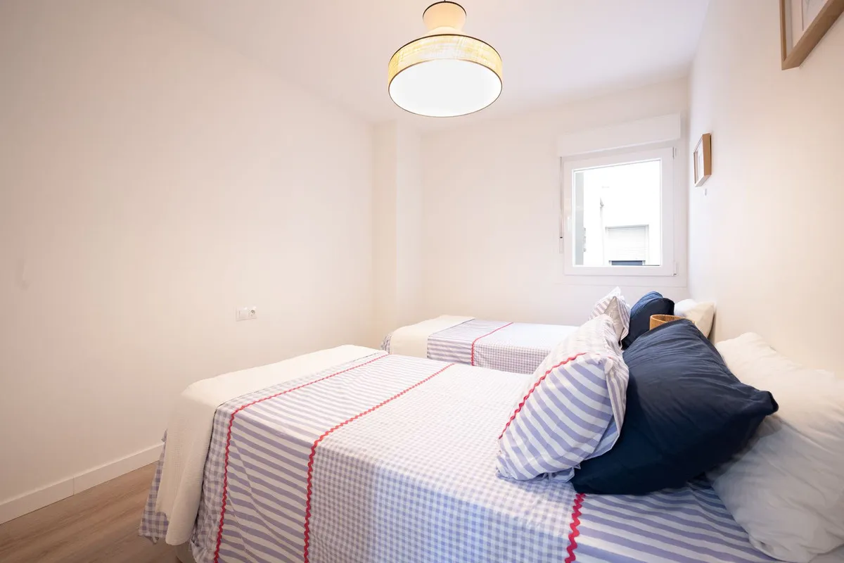 69807d7e-bdd5-4080-8741-31d7cad5201d