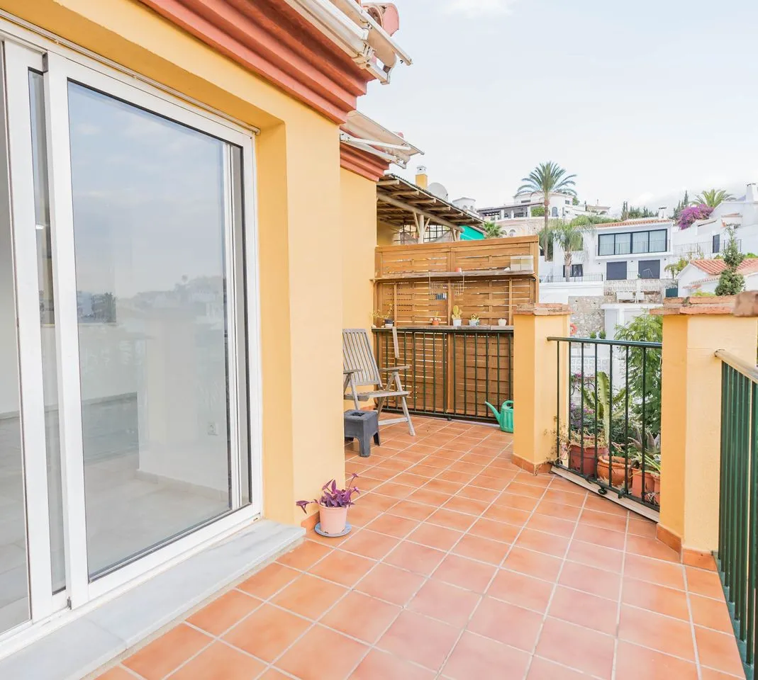 ccb83f57-c7fb-47bb-ada1-b64835b6341b