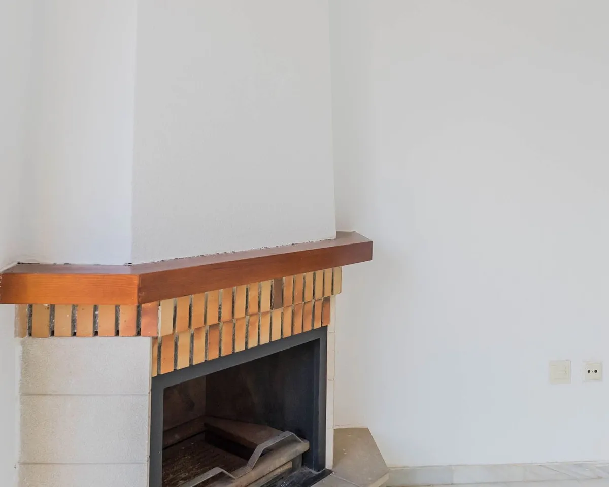 d6549d45-9b8a-444f-844c-66d7c6f8481c