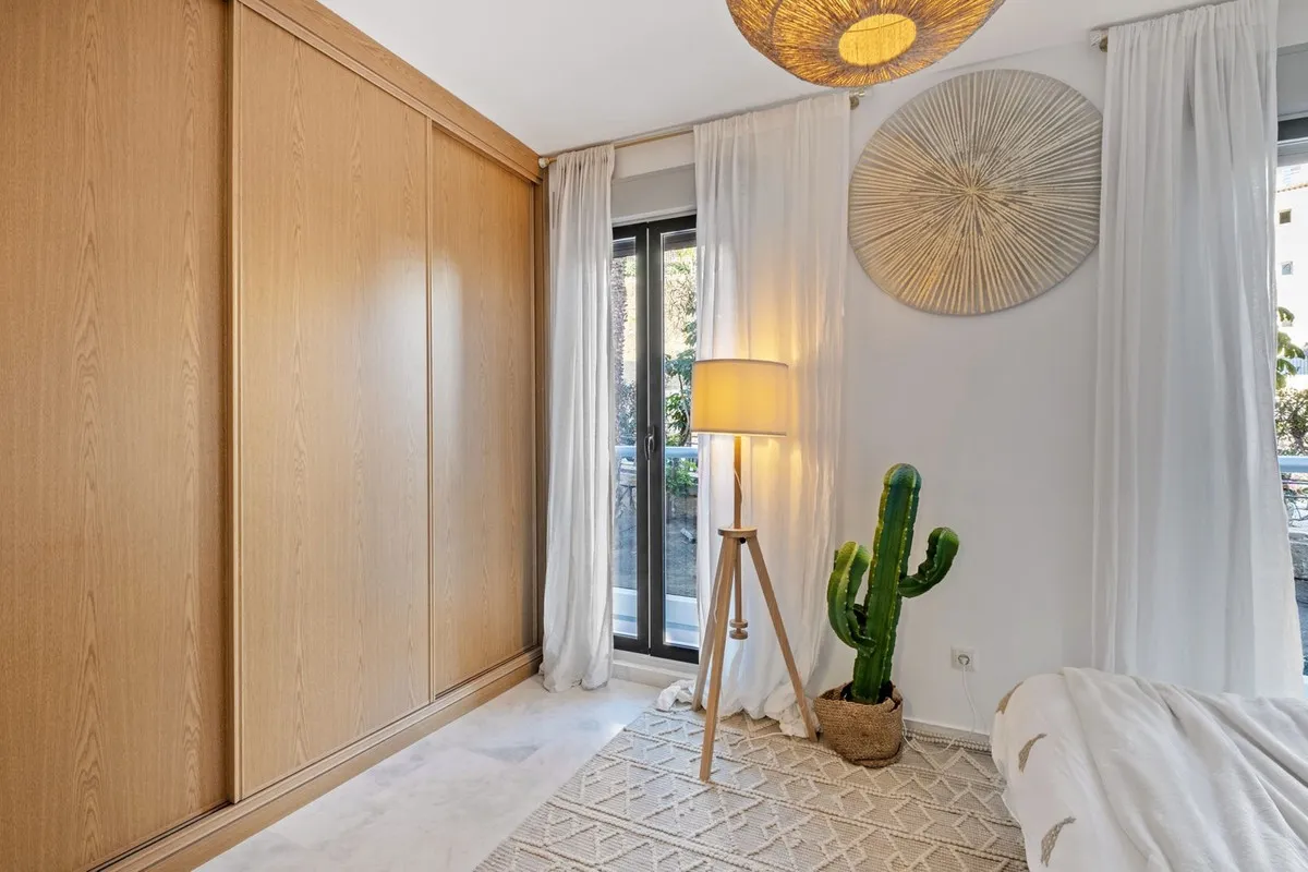 667debca-74e1-42db-becc-f5e7cc9d51ff