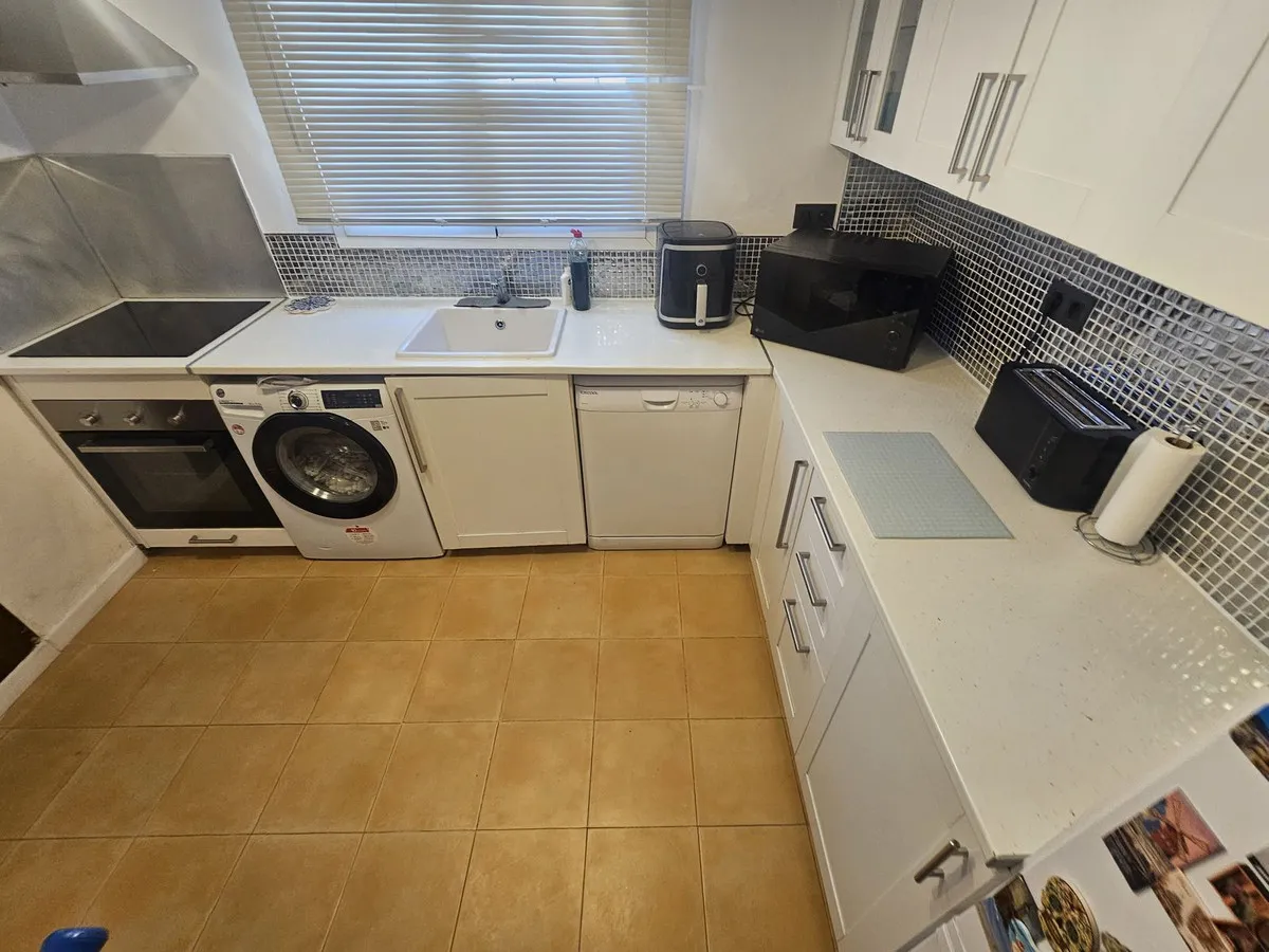 47dd2d78-ef59-4aa8-8ac3-0f5c8383fac8