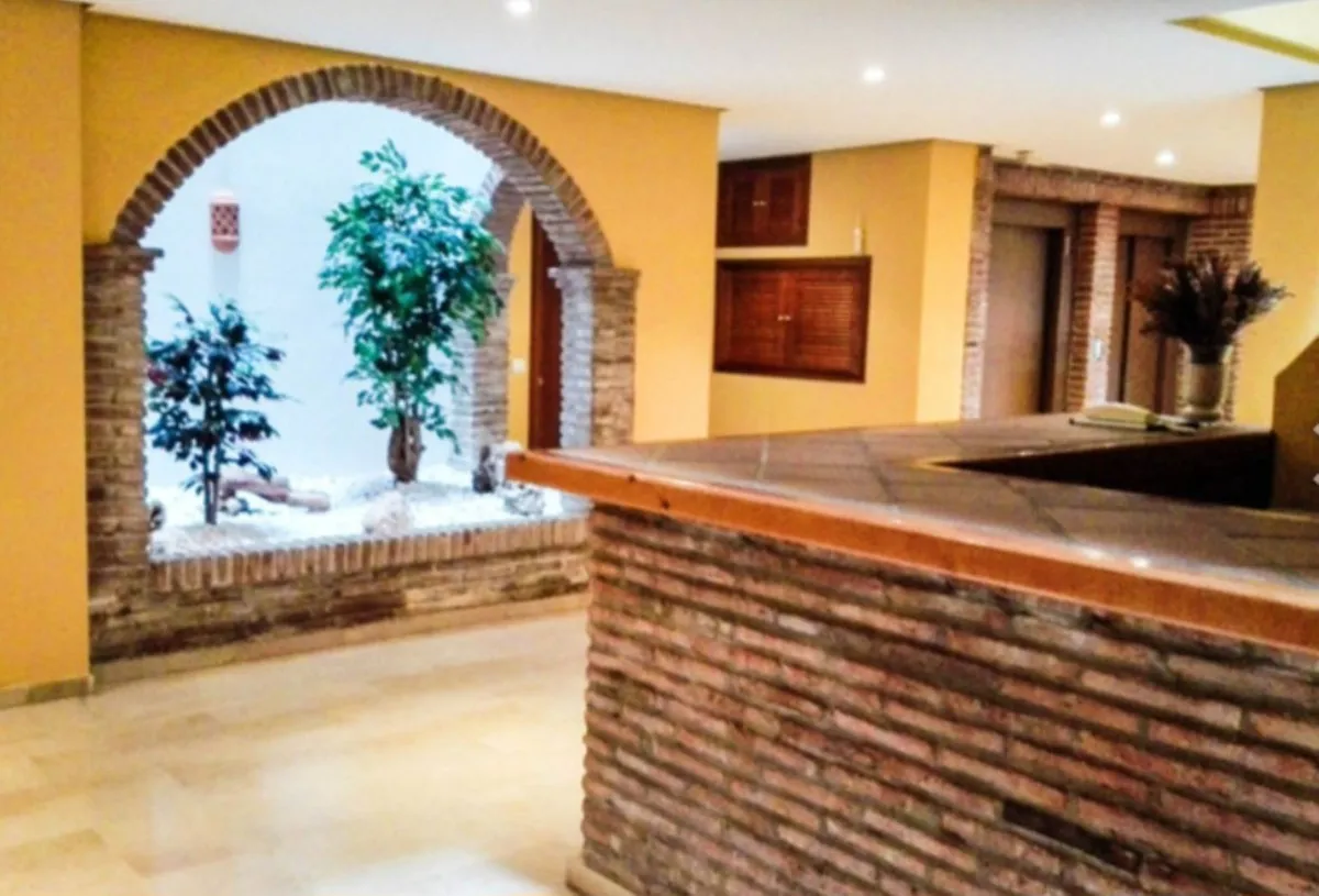 08331065-f409-46a0-ba8e-d3c438405d50