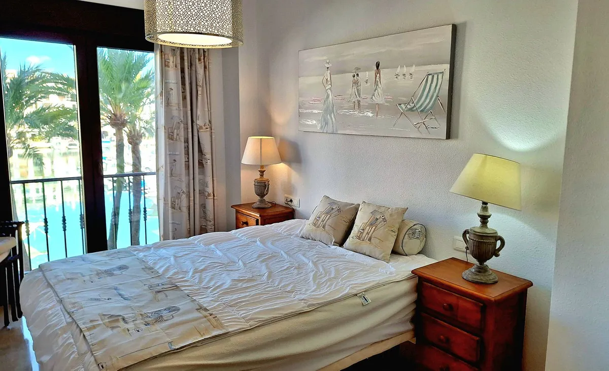 22db30c2-8661-4828-ba22-d4233f930544