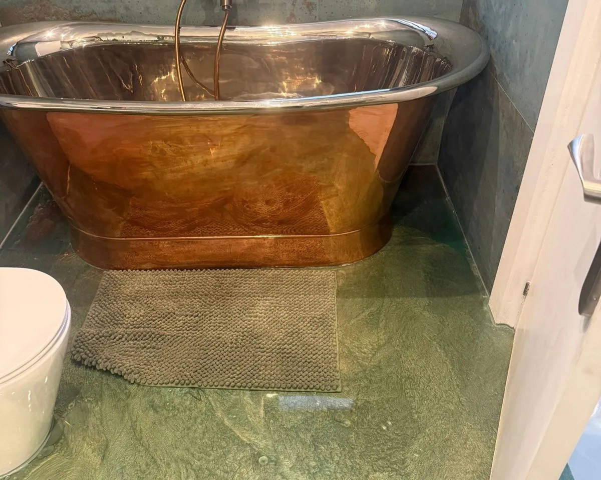 868f8b2d-c166-4873-bab0-581e0b5b16d7