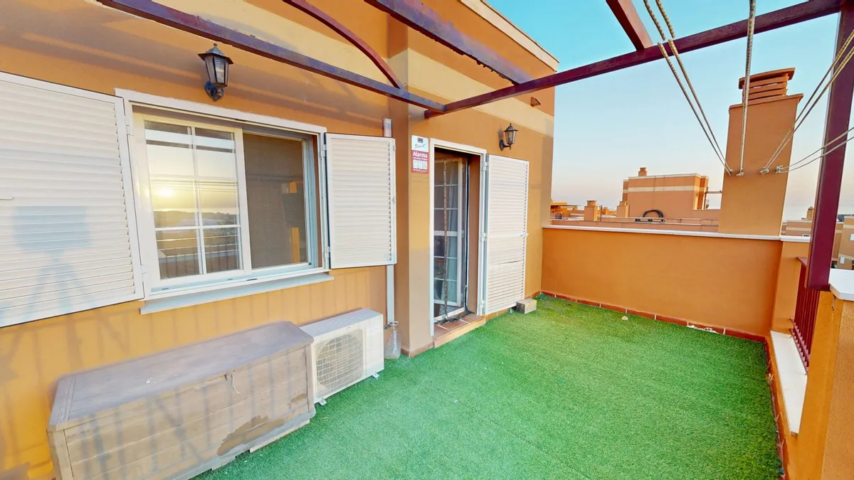 8a9f6ddc-1c9d-4dd8-a88c-5024de352061