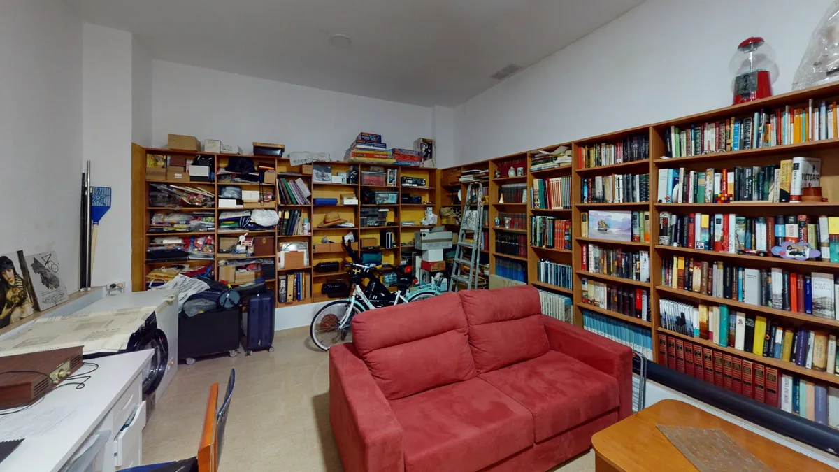 d303f46a-f742-4fa2-b1de-f197ebbe96a9