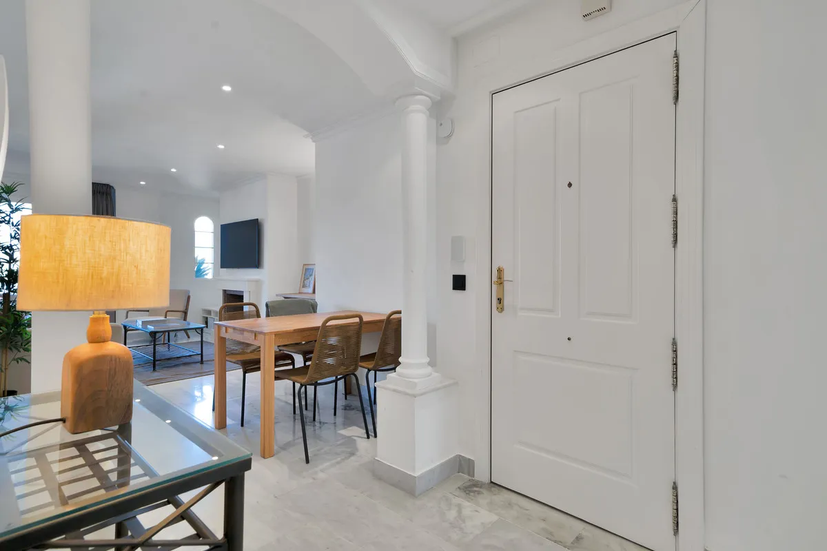 2930dd1f-0988-49c5-9ae5-67c67e139434