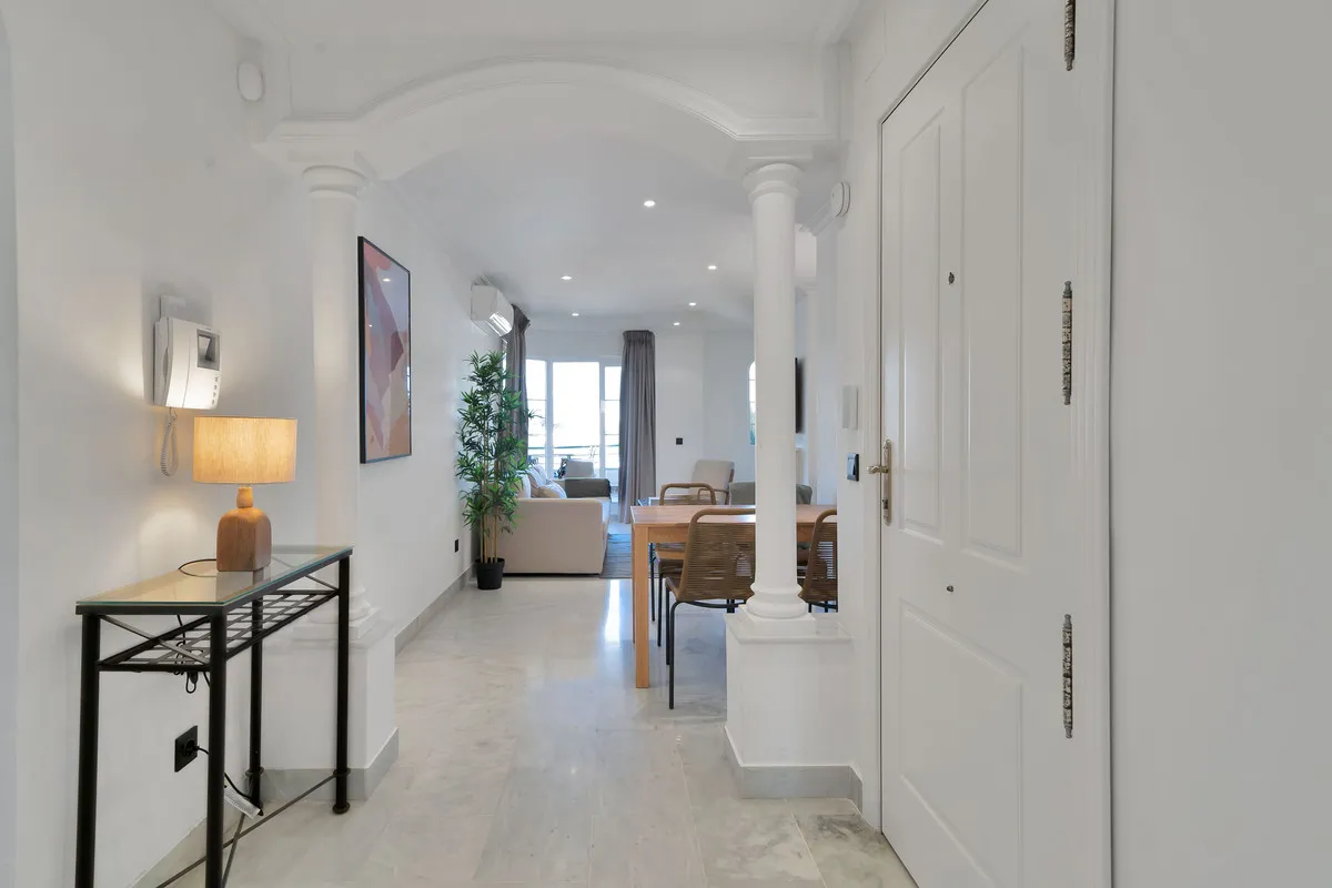 a572d0a8-8c04-459a-92df-ff23701b5414