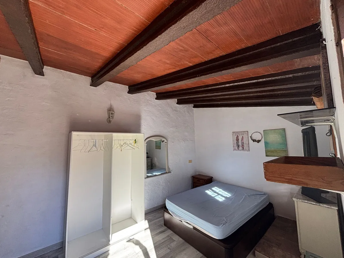 61515f15-c10a-41c0-8eb0-a163528a1aad