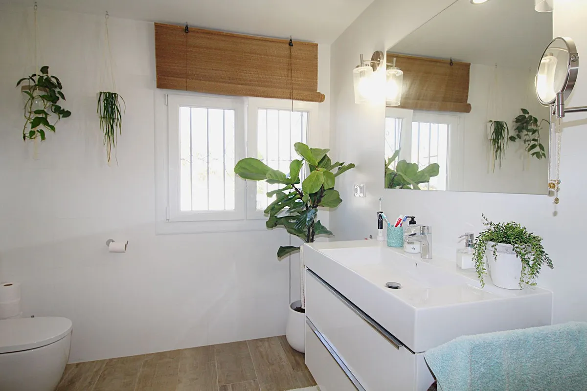 09faeb60-ed7d-4cbf-95f0-74ade5415842