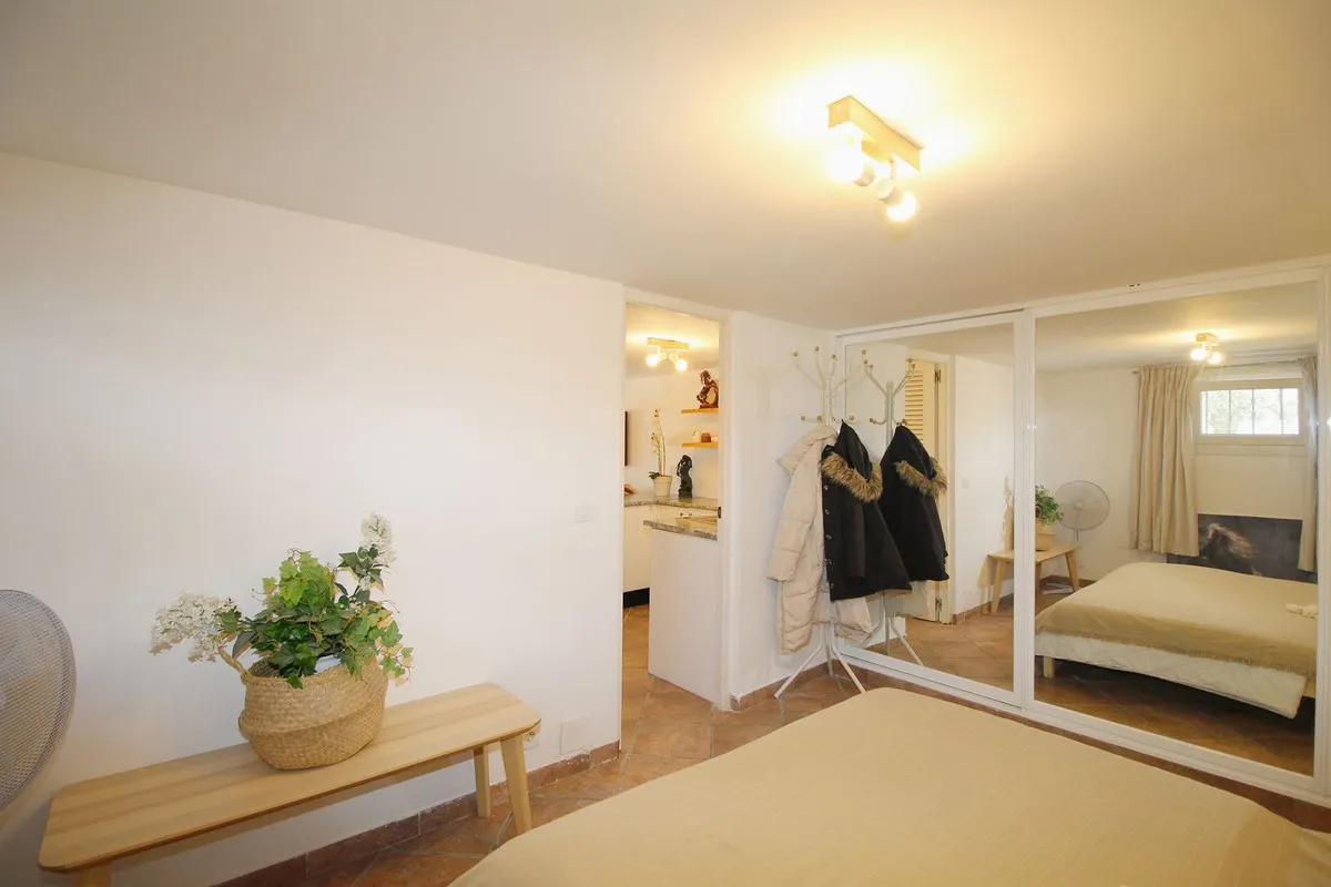 3a0c53d8-4b47-4ce6-8d07-e9a48c966efa