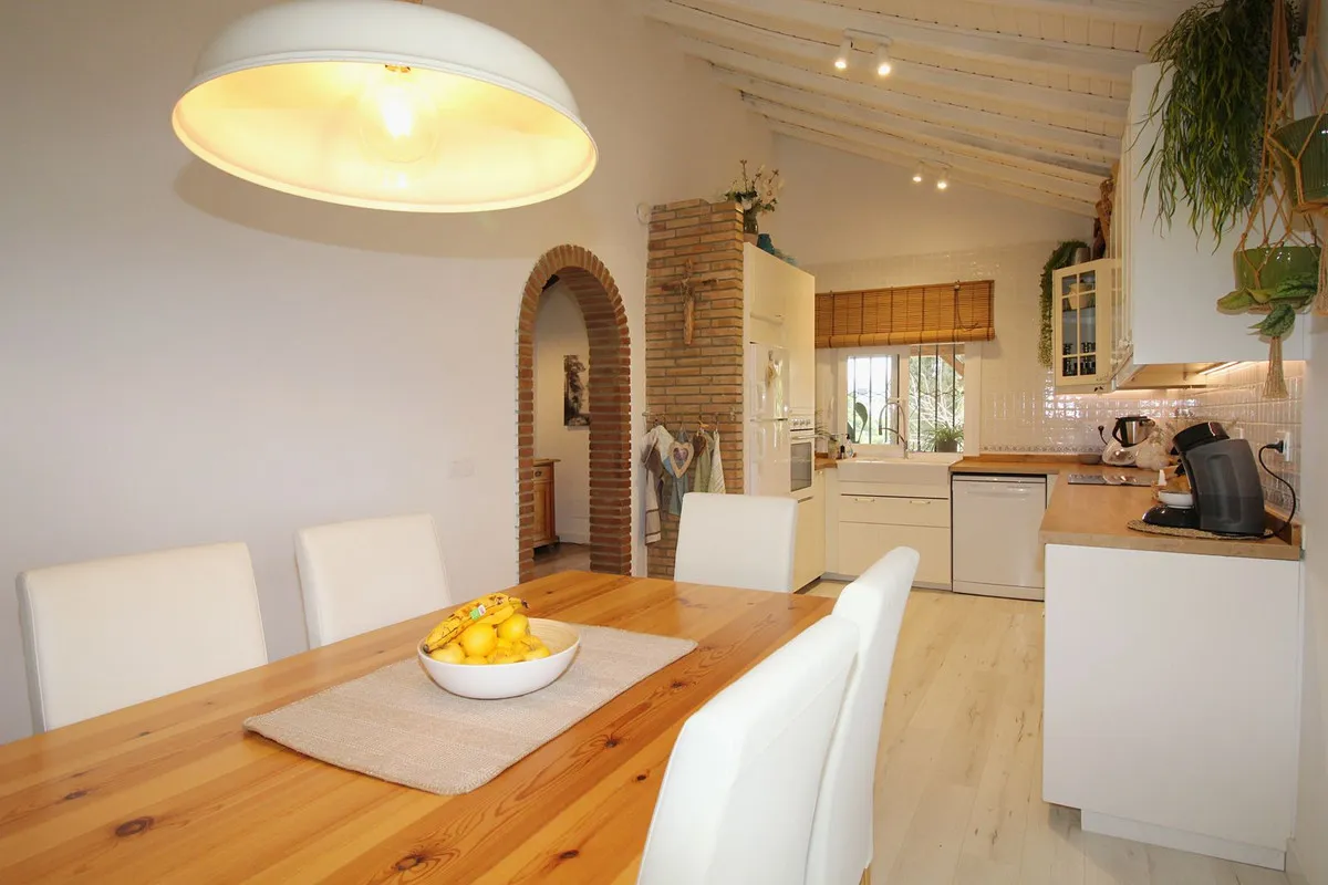 3d6d13d2-6715-440c-a7db-eb84e6bd00c8