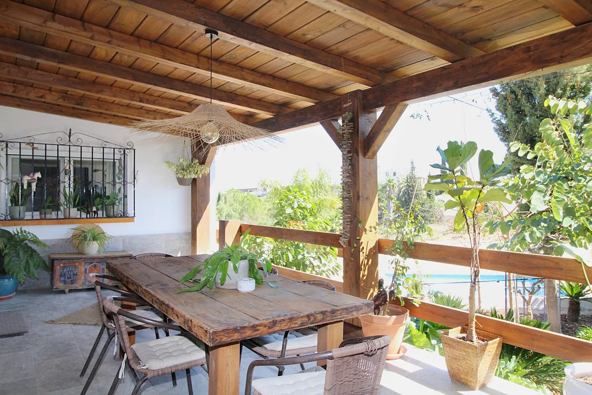 7cb9127d-3cd3-4a7d-945c-b95a100b814b