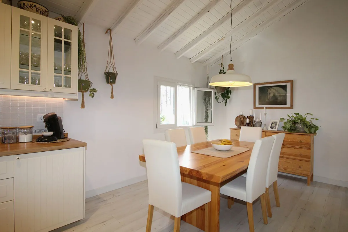 8c92a044-ce0d-4039-a952-819ceaee409e