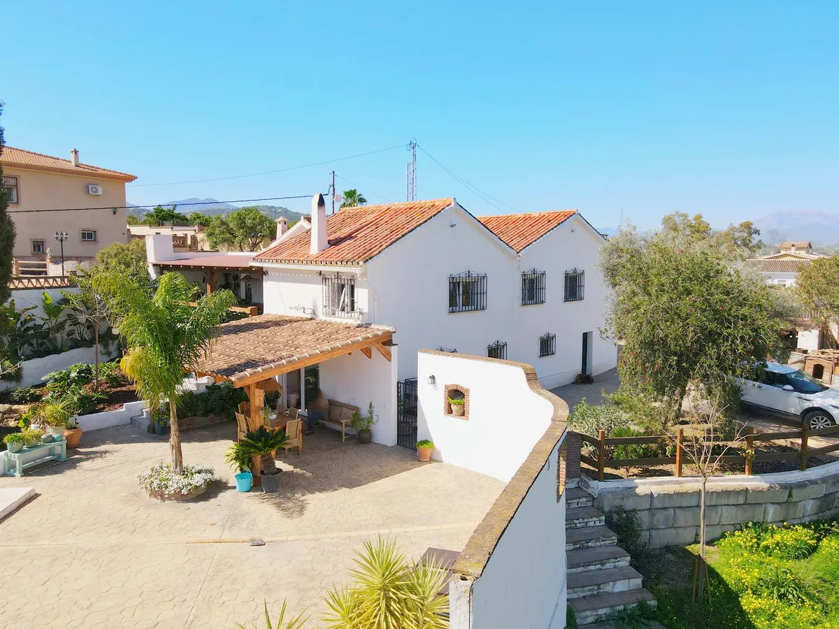 d8799957-195d-44a1-9bc0-a349416bdf3a