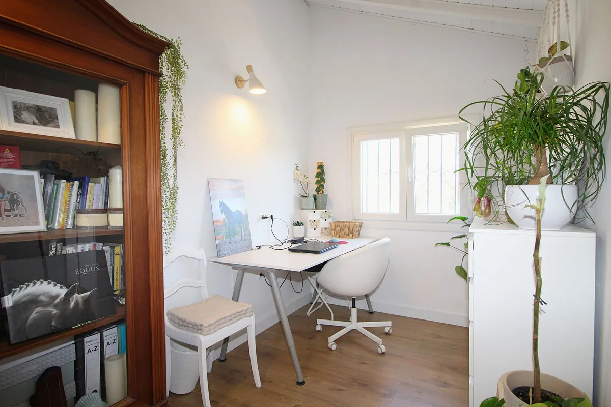 ee3269ef-3ae3-42d4-a6df-acc35fcf33e2