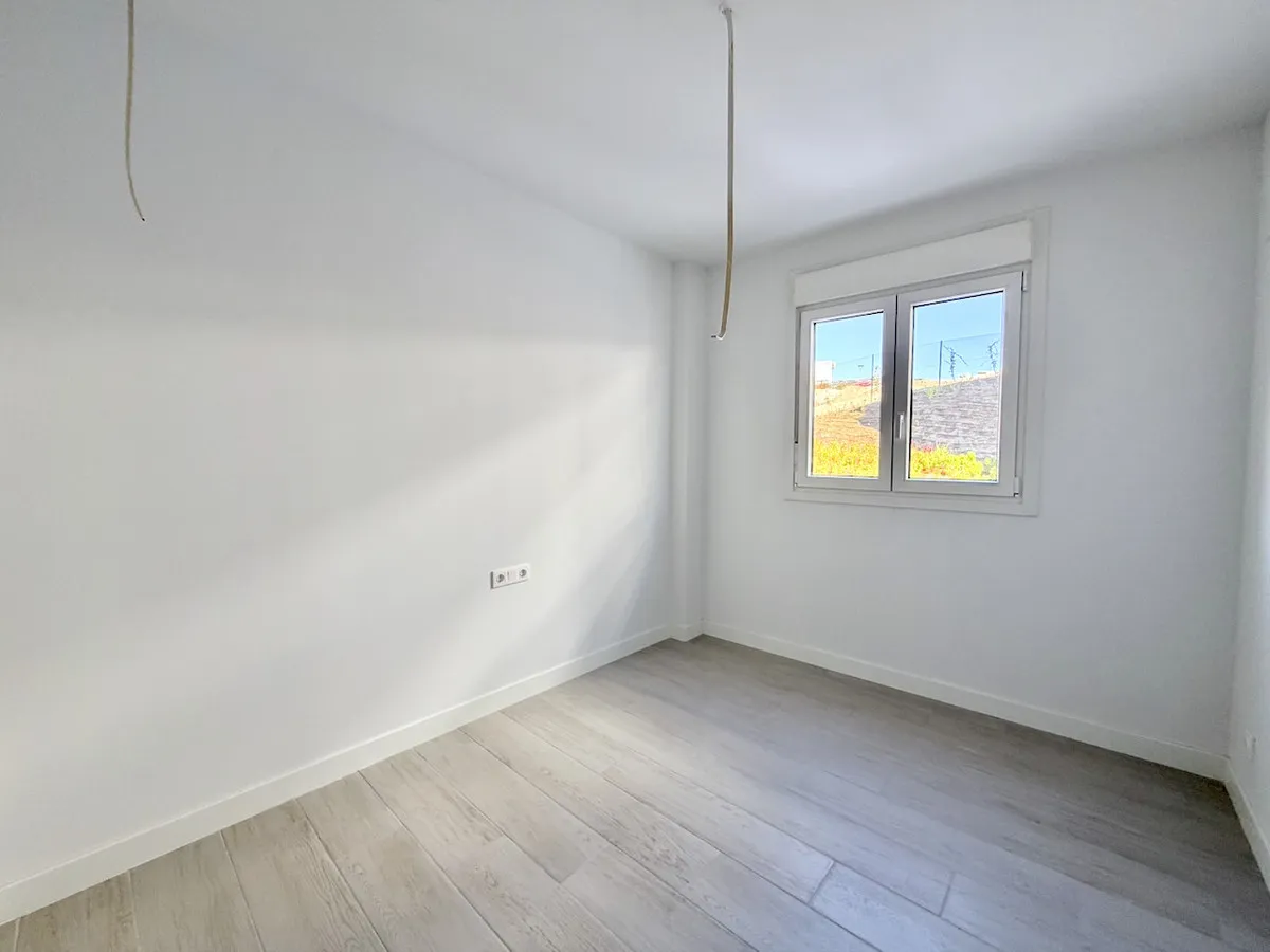 c363f5b5-b9b8-49cc-b902-f4a1e8d4f310