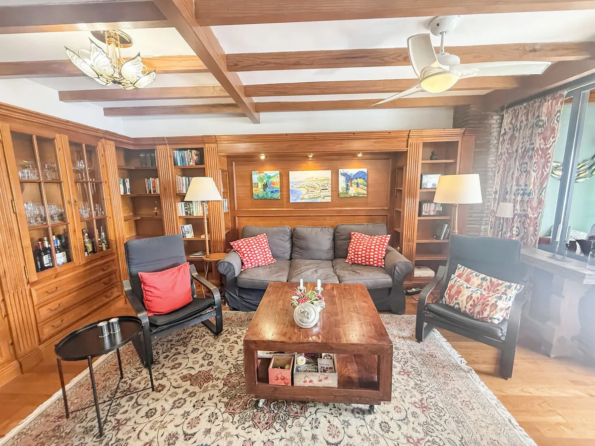 9beedd77-36e8-4a30-a3a0-89fc07925799