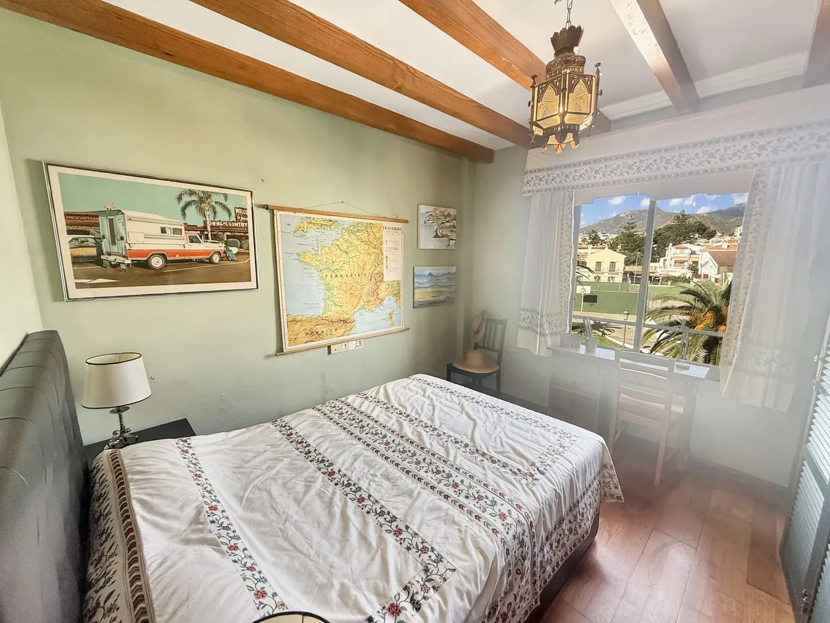 9ce30dc3-edc2-4168-83c0-149c9eff913b