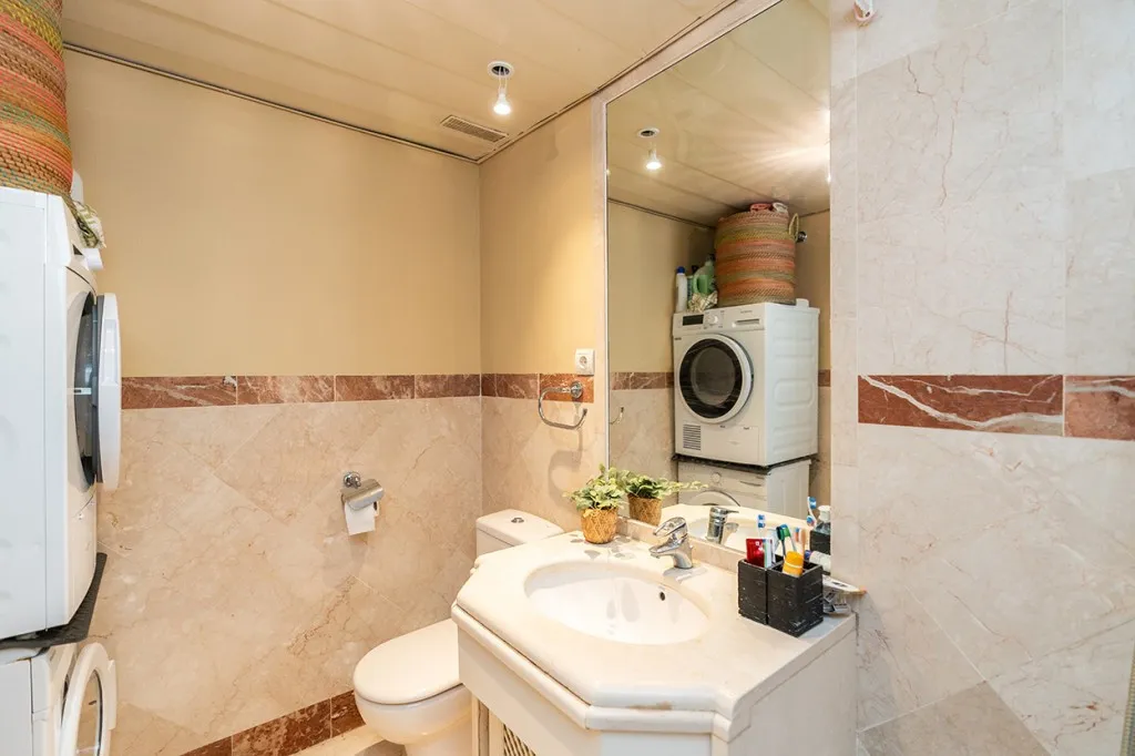 4c05ea7e-cd35-4f8d-b3c0-89224e030736