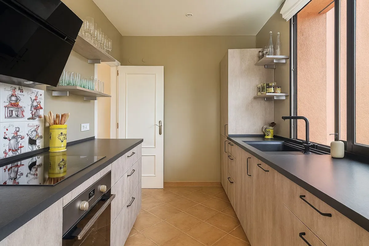 103dc3c7-72e2-45c0-b837-0f8e4a2aba56