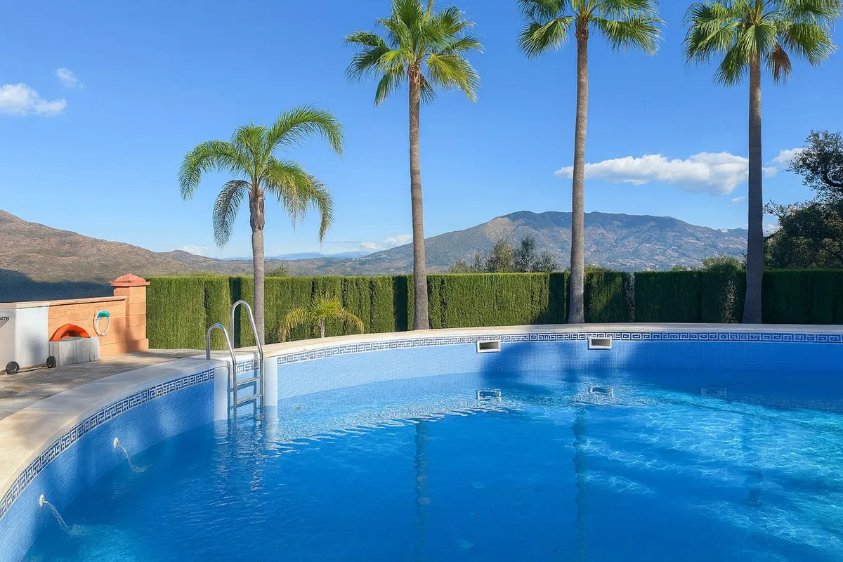 1cf818ad-7a09-4ede-b442-e2099e28286b