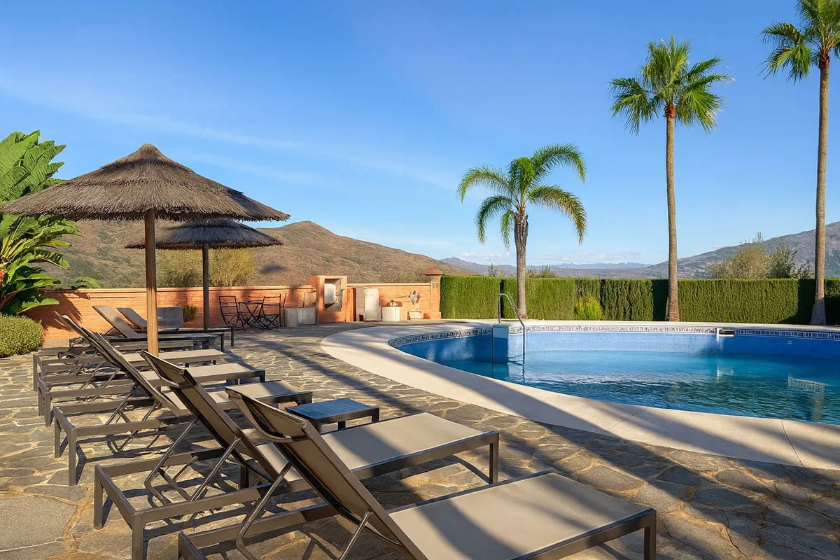 5f289cd9-6837-4346-bcc1-eedd09e3f246