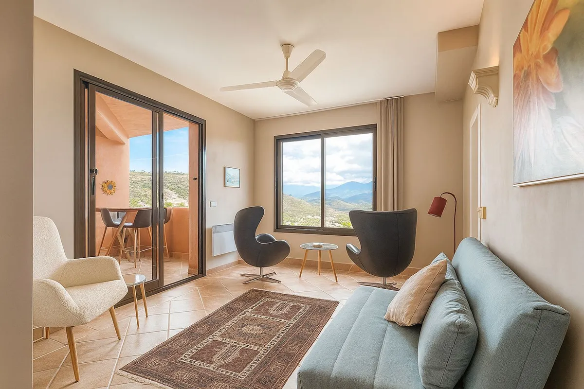 ae8191de-2682-4ec9-9dfa-bfa25c52f55b