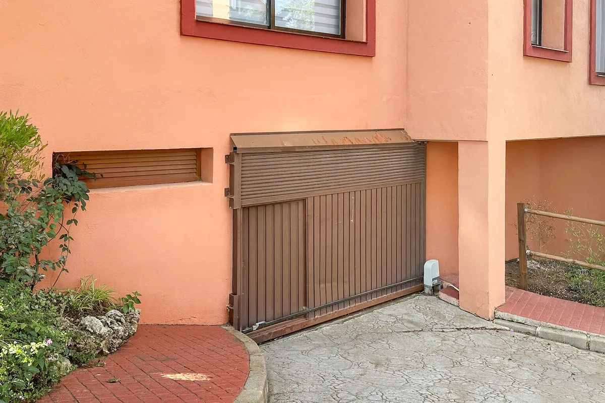 dcf86a77-5836-4b44-bad5-3290502a4c8b