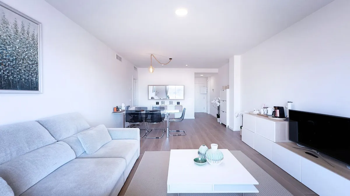 9900cbf5-587f-4091-a70d-220164224c95