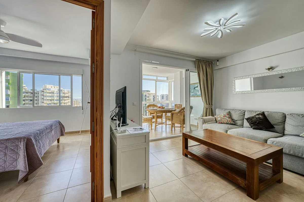 cb92a408-41e1-4359-8d6a-969a57afccd7