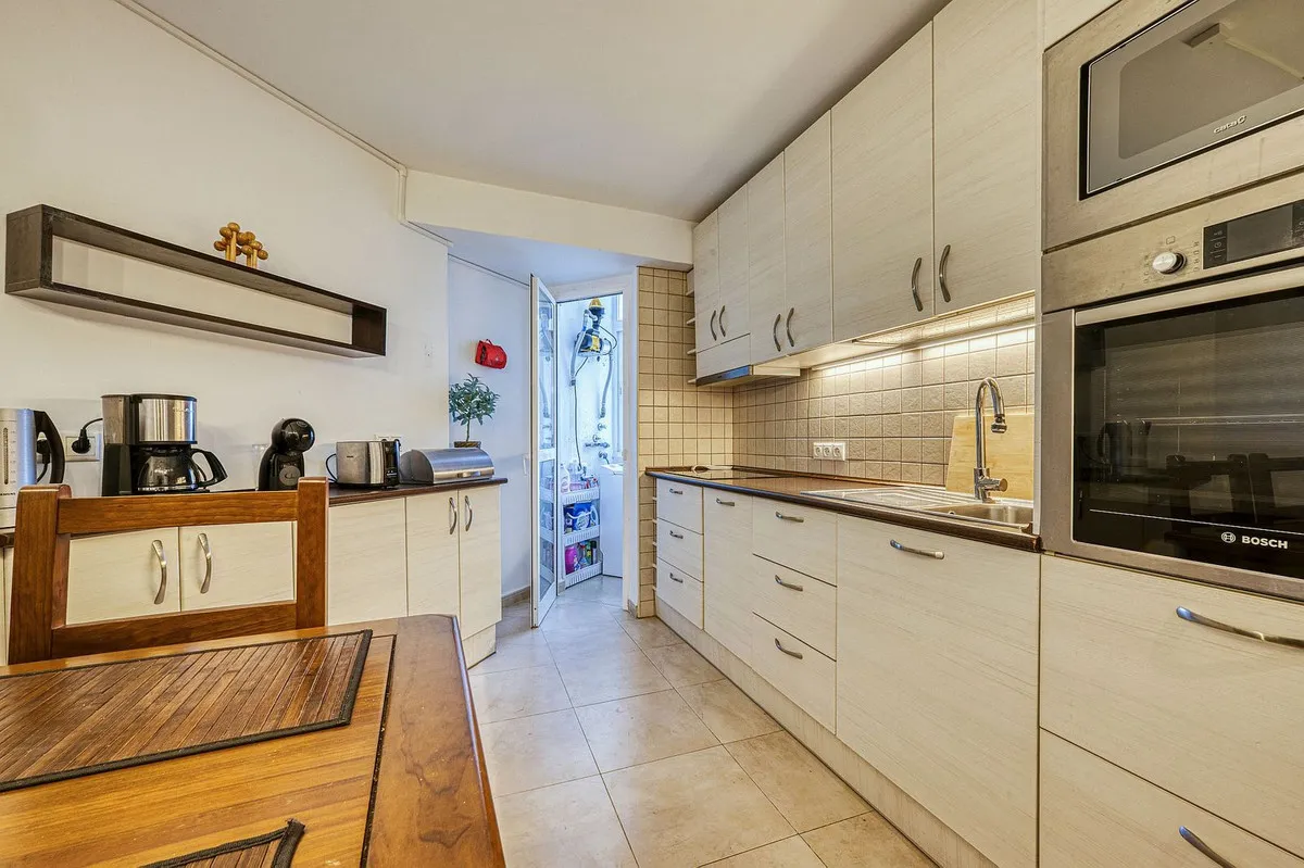 f181b448-9474-4559-9364-f59cc0a7edf1