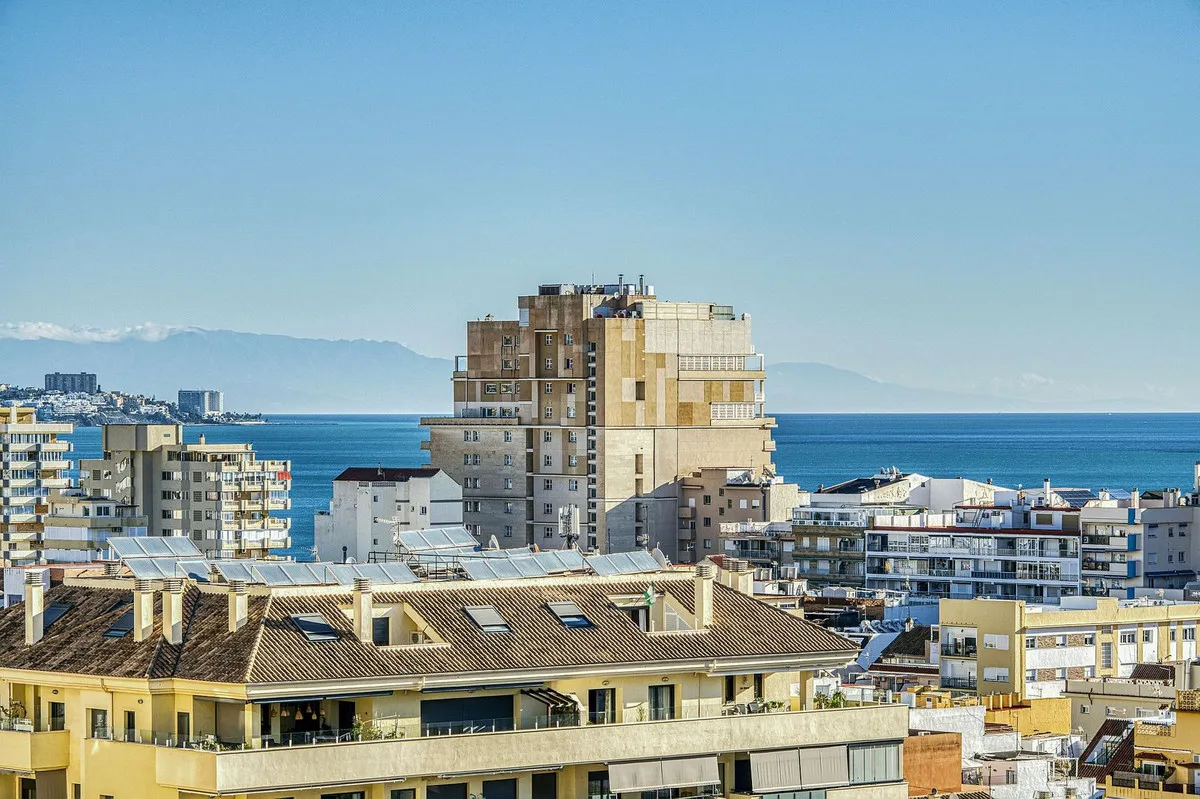 fc82cdea-21c3-402f-a309-ec72dc308ca8