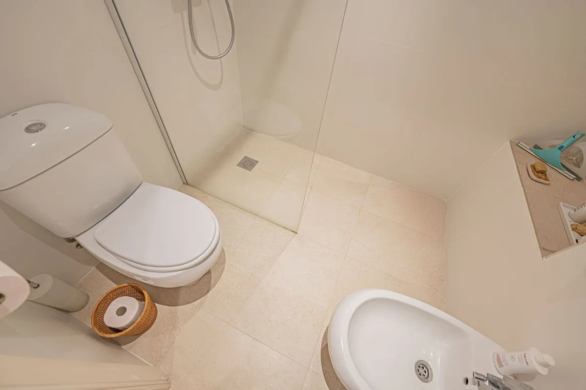 73f92a80-fb4d-4e52-be1e-297a27bcf41f