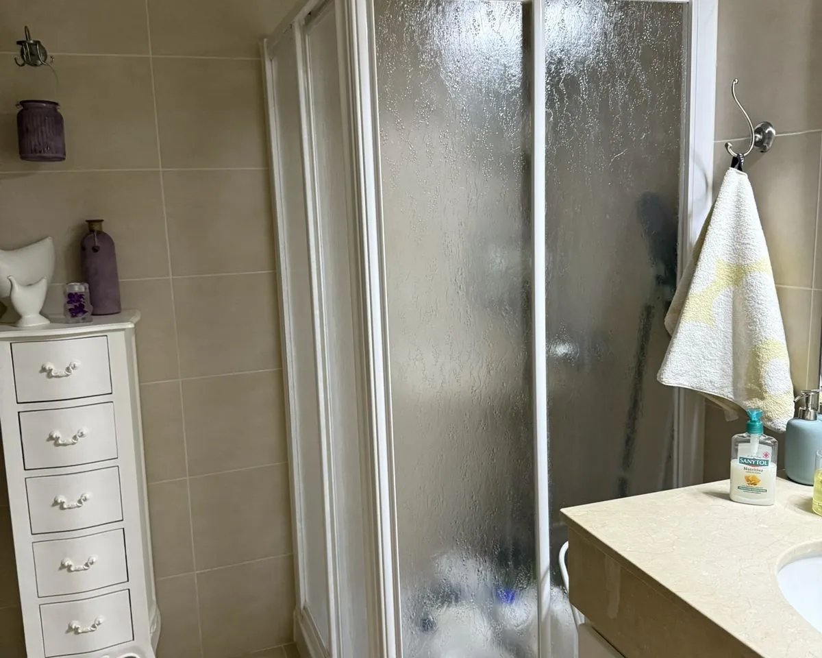 31940f51-d976-452e-b375-a1f1c4a4c7b8