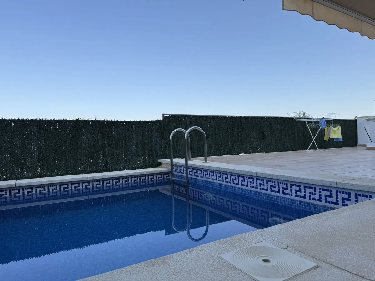 9e03f5b0-8c50-4824-9c78-0cc2ed5a99e9